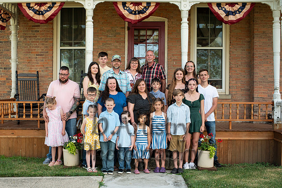 Family_008