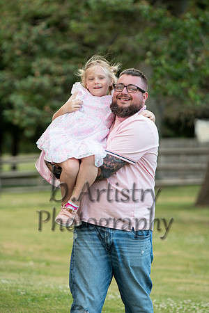 Family_049